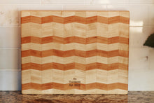 Load image into Gallery viewer, Personalized Chevron Sunset Board